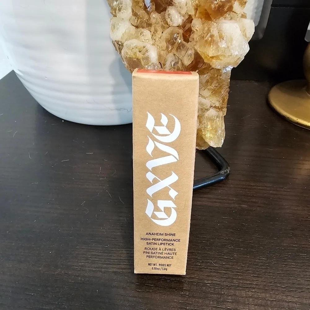 GXVE High Performance Satin Lipstick .